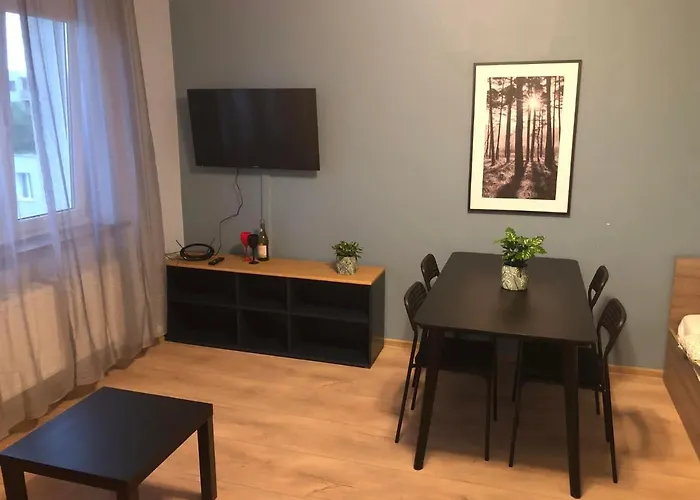 Апартаменты Zwirki I Wigury 38